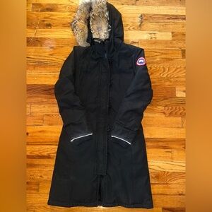 Canada Goose Brittania Black Ski Jacket with Fox Fur Trim Girls M(10-12)